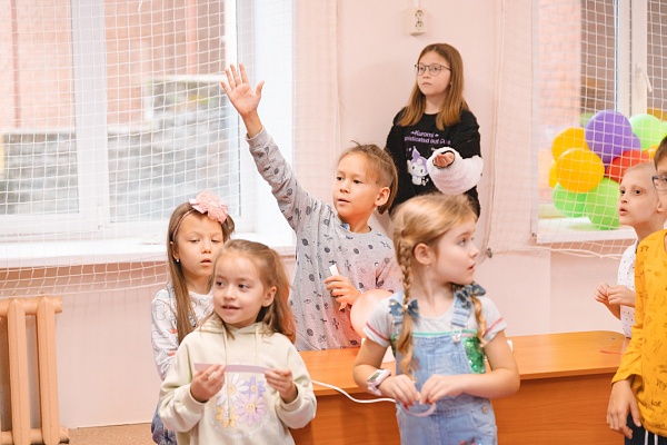 В Акмуллинской академии «Соты» прошло занятие по финансовой грамотности для детей