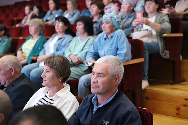 В Бураевском районе прошли просветительские встречи по финансовой грамотности