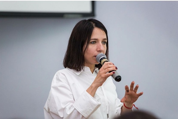 Автор бестселлеров по финансовой грамотности провела мастер-класс для женщин