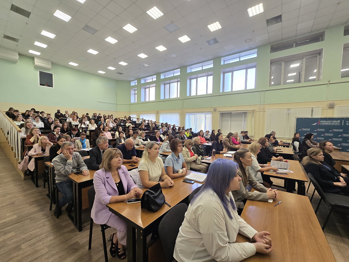 В республике прошла неделя финансов для студентов