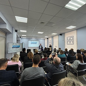 Журналистам рассказали, как писать о финансах просто 